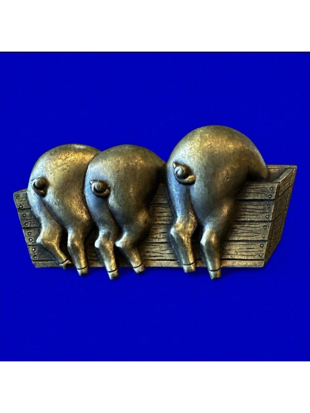 Vintage Whimsical 3 Pigs In A Trough Pin Brooch Butts In The Air JJ